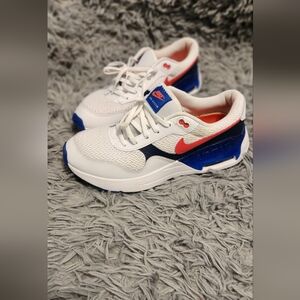 Mens size 7 Nike Air max